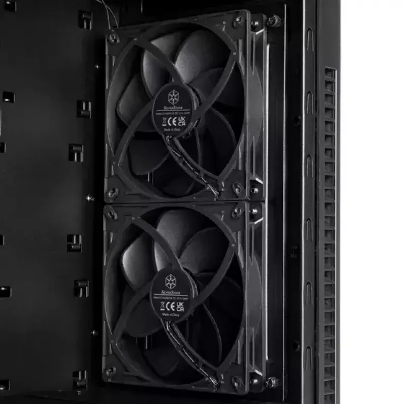 PC-kotelo Silverstone SST-KL07B-E Tower musta