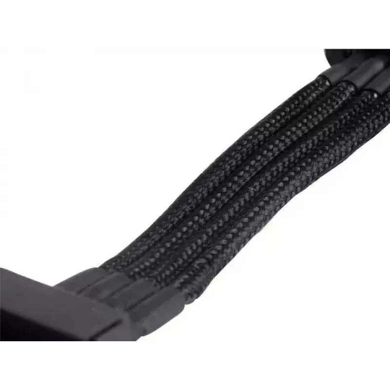 SilverStone SST-PP07-BTSB 4-pinninen Molex – 4x SATA jatkokaapeli, 300 mm, musta