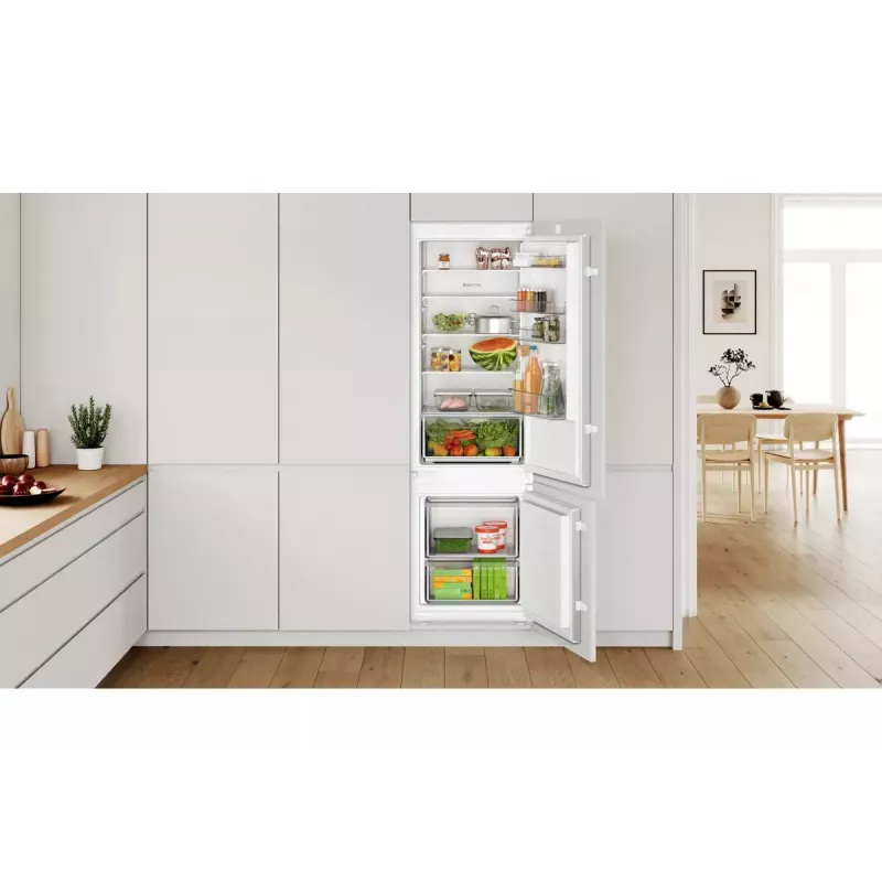 Bosch Serie 2 KIV87NSE0 jää-pakastinyhdistelmä kalusteisiin asennettava 270 l valkoinen