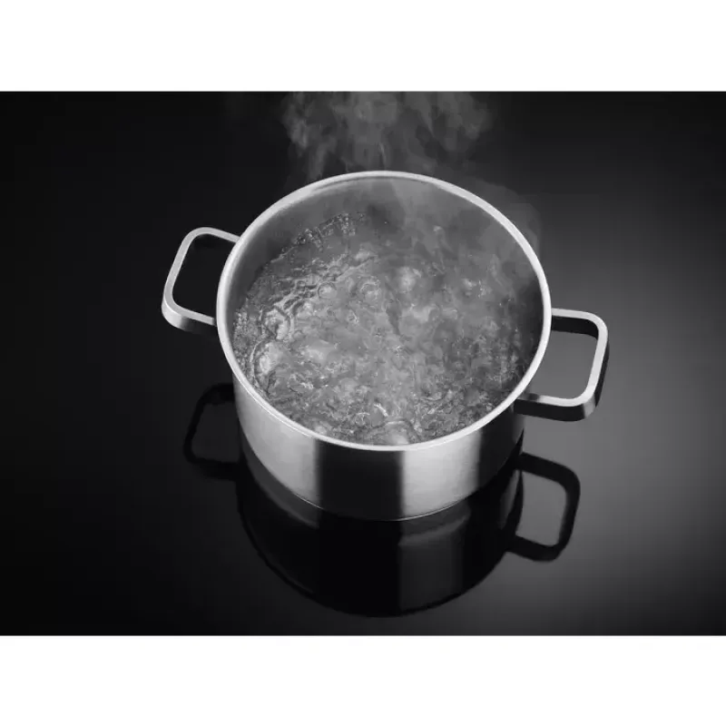 Electrolux EIV83443BW liesi valkoinen kalusteisiin asennettava induktioliesi 4 vyöhykettä