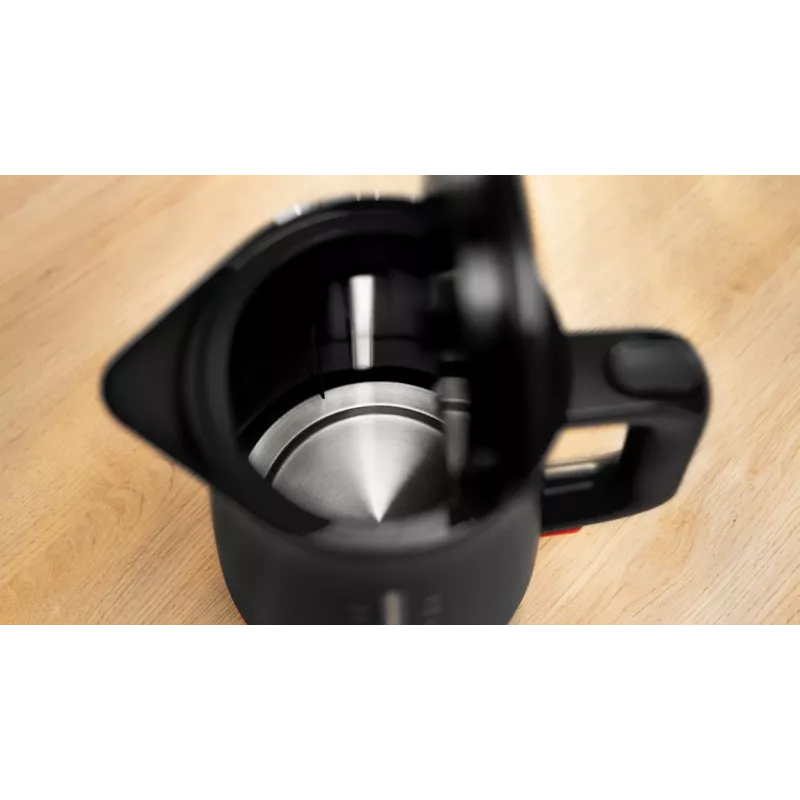 Sähköinen vedenkeitin Bosch MyMoment TWK3M123 — 1,7 L, 2400 W, musta