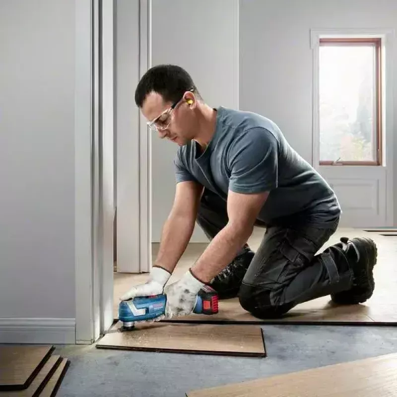 Bosch GOP 185-LI akkukäyttöinen monitoimileikkuri 18 V, musta, sininen