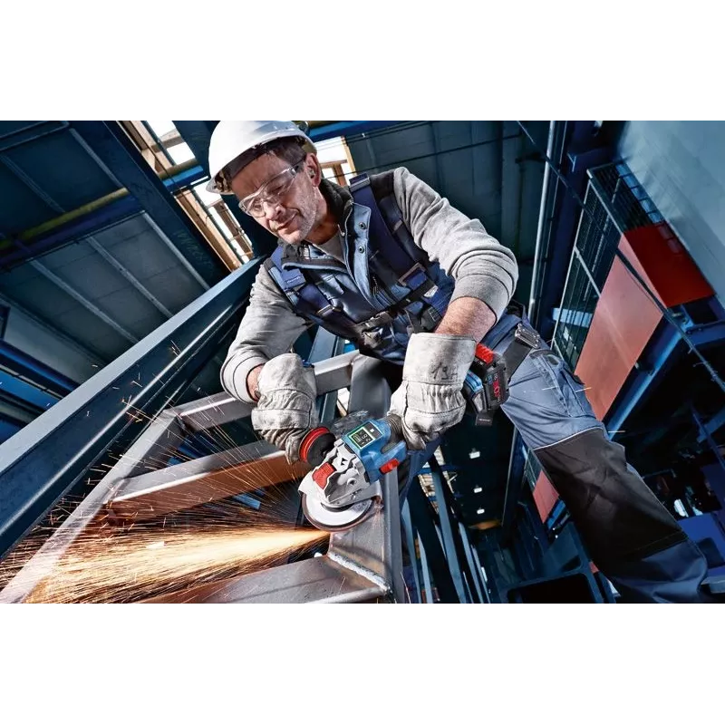 Bosch 0 615 990 N36 sähkötyökalujen yhdistelmäsarja akku