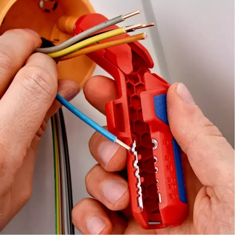 Kaapelinkuorija Knipex ErgoStrip 16 95 02 SB