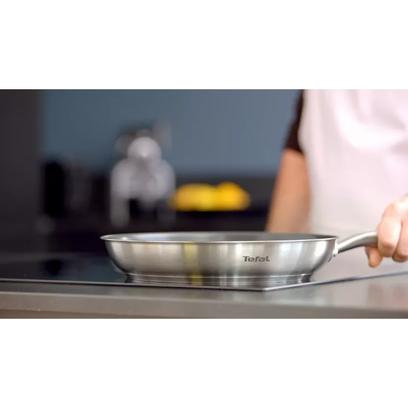Tefal E49206 -yleispannu