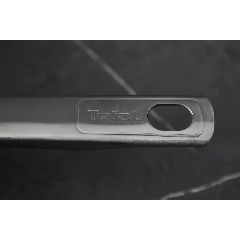 Tefal E49206 -yleispannu