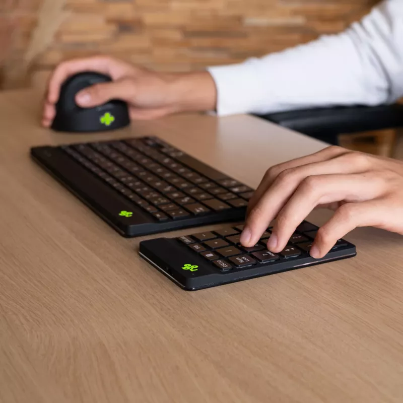 R-Go Tools numeronäppäimistö R-Go Numpad Break, ergonominen numeronäppäimistö tauko-ohjelmistolla, Bluetooth, musta