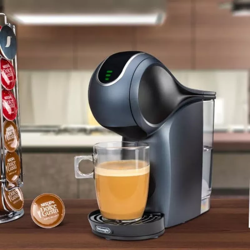 De'Longhi Genio S Touch Nescafé Dolce Gusto kahvinkeitin, musta