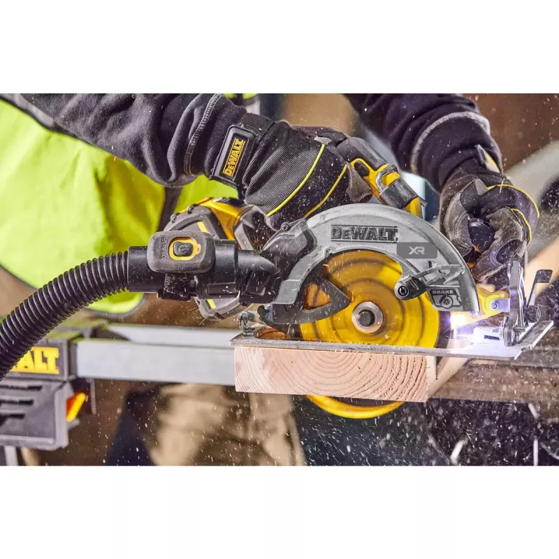 Kannettava pyörösaha DeWALT DCS573NT-XJ