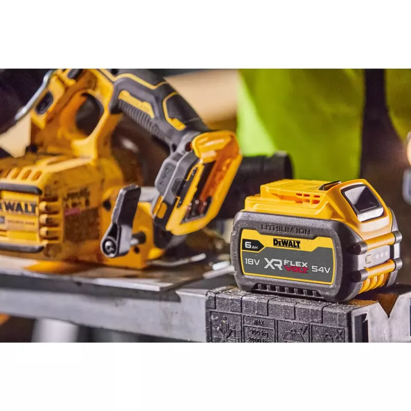 Kannettava pyörösaha DeWALT DCS573NT-XJ