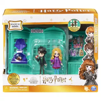 Wizarding World Harry Potter, Magical Minis Honeydukes makeiskauppa, jossa 2 eksklusiivista hahmoa ja 5 lisäosaa, lastenlelu 6-vuotiaille ja vanhemmille