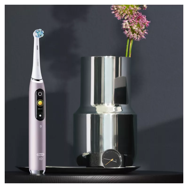 Oral-B iO Series 9n pyörivä-värähtelevä hammasharja aikuisille rose