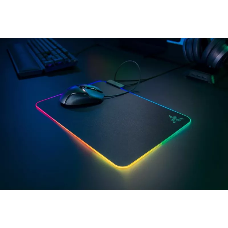 RAZER Firefly V2 pelihiirimatto musta