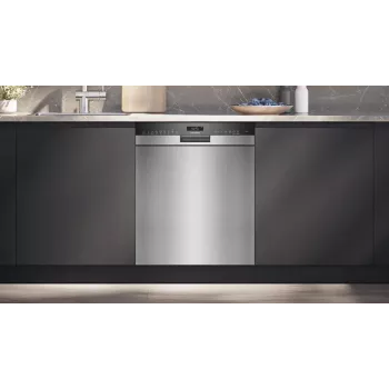 Siemens iQ500 SN45ZS07CE astianpesukone, kalusteiden alle sijoitettava, 14 astiastoa