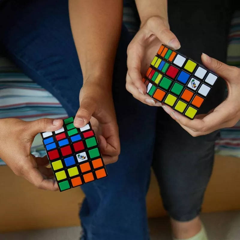Rubik's Cube, 4x4 Master Cube värien yhdistelypulma, klassikon suurempi ja rohkeampi versio, pakkaus voi vaihdella