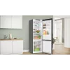 Bosch Serie 4 KGN49VXCT jää-pakastinyhdistelmä vapaasti seisova 440 l ruostumaton teräs