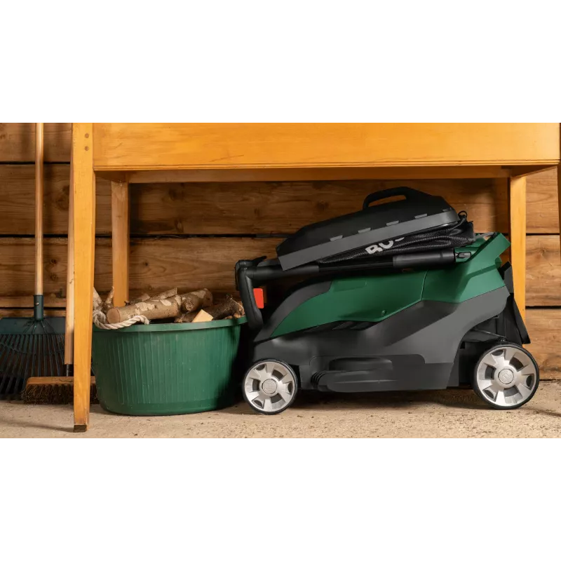 Bosch AdvancedRotak 44-750 sähköruohonleikkuri, 1800 W, leikkuuleveys 44 cm, leikkuukorkeus 25–80 mm, enintään 750 m², vihreä/musta