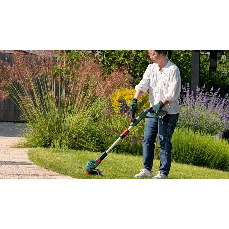 Bosch UniversalGrassCut 18V-26-500 26 cm akku musta, vihreä