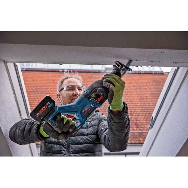 Bosch GSA 18V-28 Professional BITURBO akkukäyttöinen puukkosaha, 18 V, 28 mm iskunpituus, ilman akkua, L-BOXX, sininen/musta
