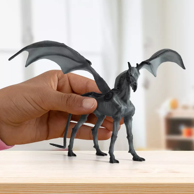 schleich Thestral, 6 vuosi/vuotta, Magical Creatures, musta