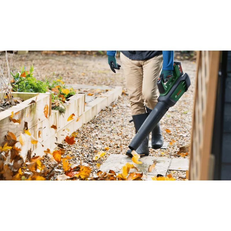 Bosch AdvancedLeafBlower 36V-750 akkukäyttöinen lehtipuhallin, 36 V, 1x 2,0 Ah, laturi, 750 m³/h, 100-200 km/h, harjaton, 3,5 kg, vihreä/musta