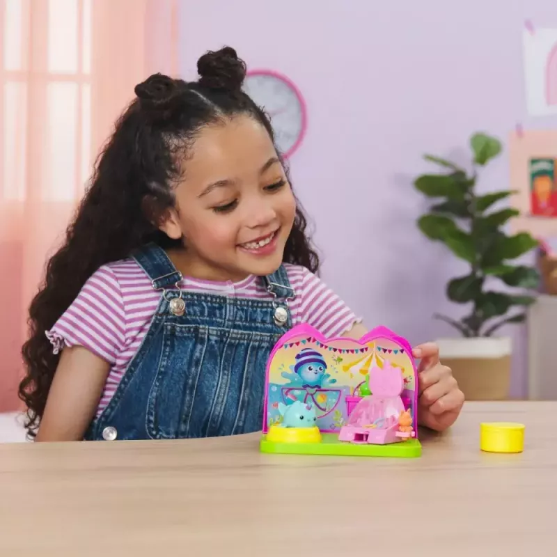 Hahmosetti Spin Master Gabby's Dollhouse Karnevaalihuone – keräiltävät leikkihahmot