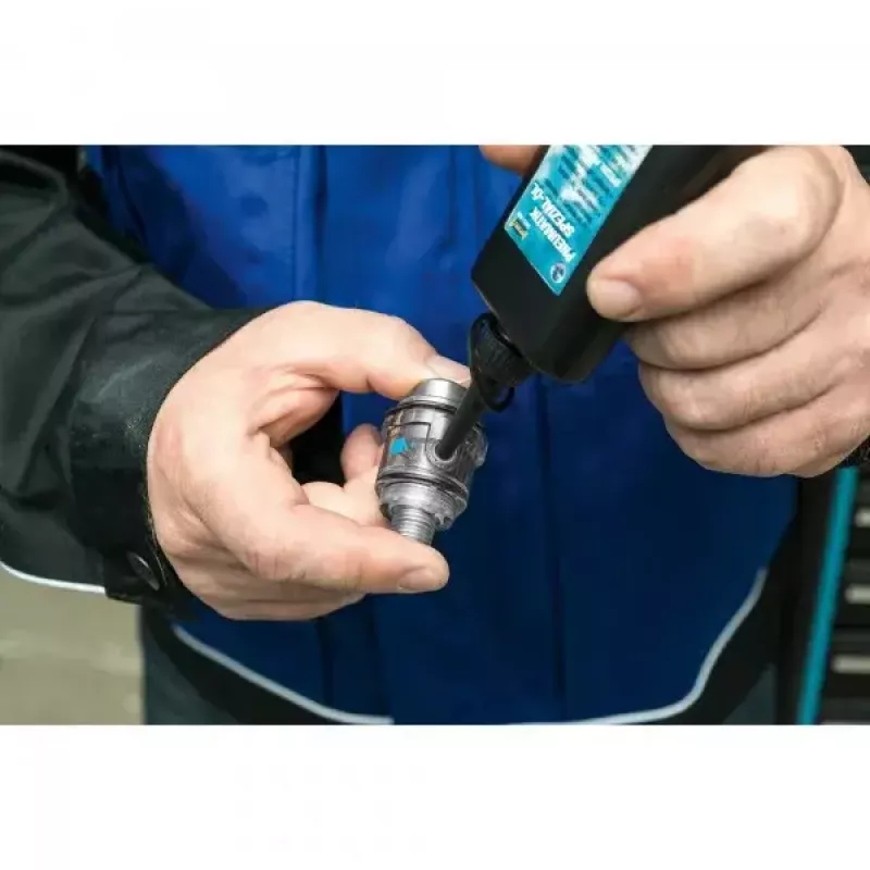 HAZET 9070N-1 minivoitelulaite paineilmatyökaluille, 28 ml