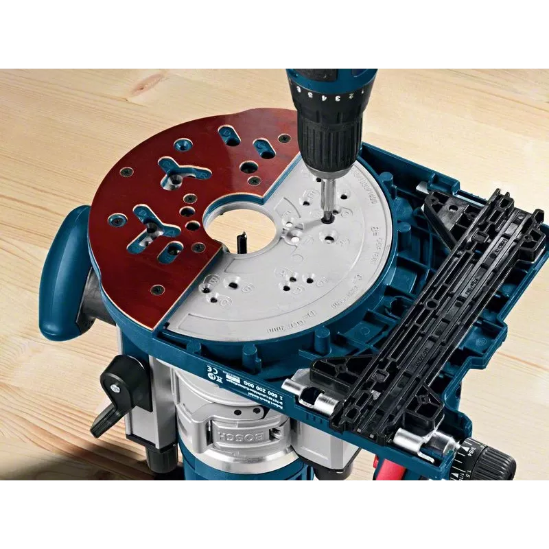 Bosch Professional FSN OFA 1600Z0000G ohjauskiskoadapteri yläjyrsimille, alumiini, sininen