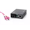 DIGITUS mediakonvertteri, multimode 10/100Base-TX – 100Base-FX, sis. virtalähteen SC-liitin, jopa 2 km