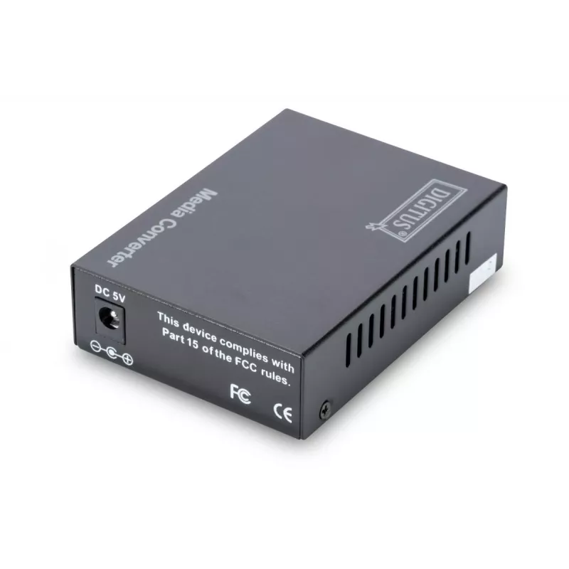 DIGITUS mediakonvertteri, multimode 10/100Base-TX – 100Base-FX, sis. virtalähteen SC-liitin, jopa 2 km