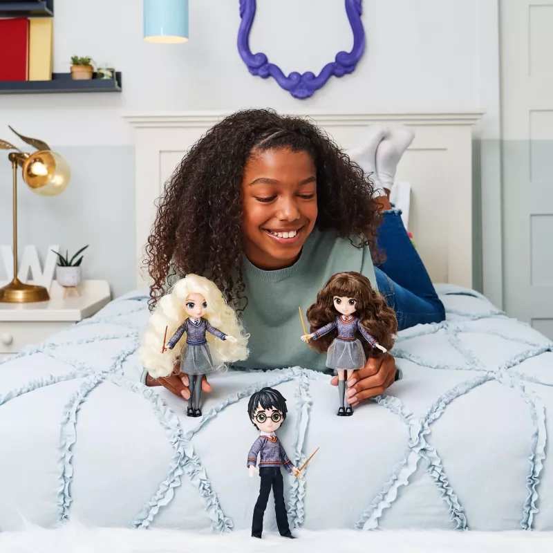 Muotinukke Spinmaster Hermione Granger, 8 tuumaa (203 mm), monivärinen, yli 5-vuotiaille lapsille