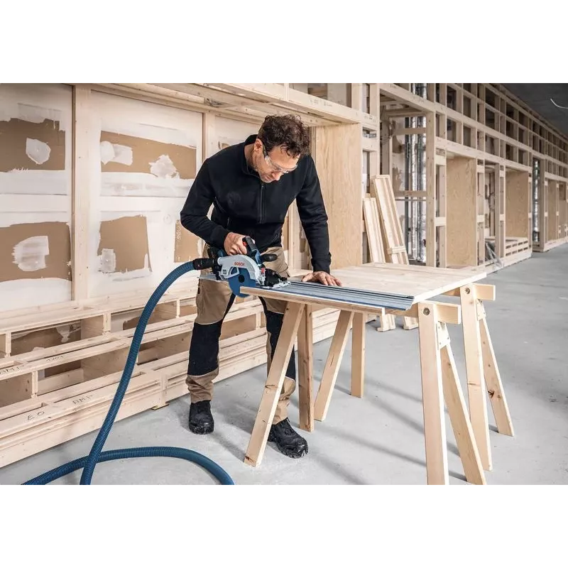 Bosch GKS 18V-57-2 GX Professional 06016C1000 akkukäyttöinen käsipyörösaha, 18 V, 165 mm terä, 20 mm reikä, solo (ilman akkua ja laturia), sininen/musta
