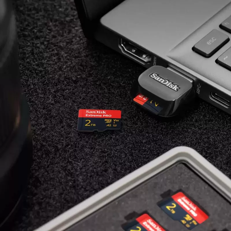 WESTERN DIGITAL Extreme PRO micro SDXC 2 TB + SD-sovitin