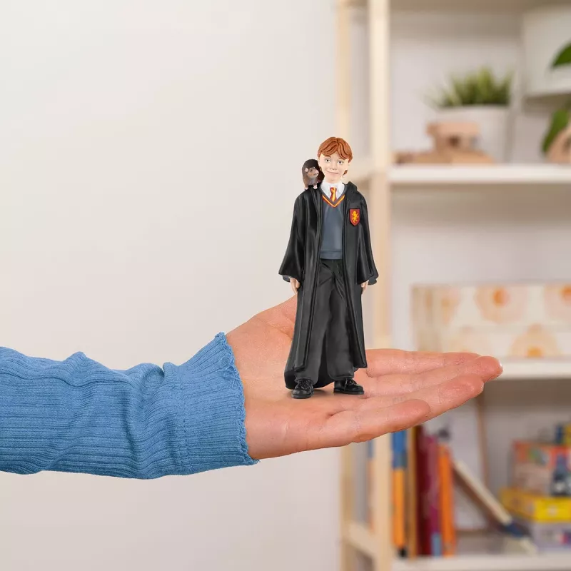 schleich Ron Weasley & Scabbers, 6 vuotta, Harry Potter™, monivärinen, muovi