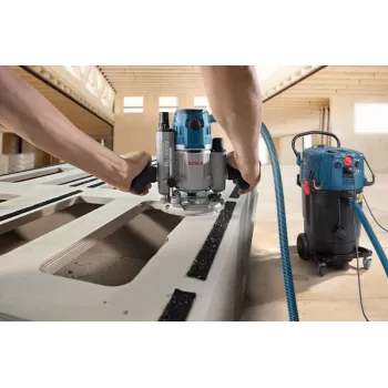 Bosch 0 601 9C3 300 imuri 55 L säiliöimuri märkä ja kuiva 1 380 W pussiton