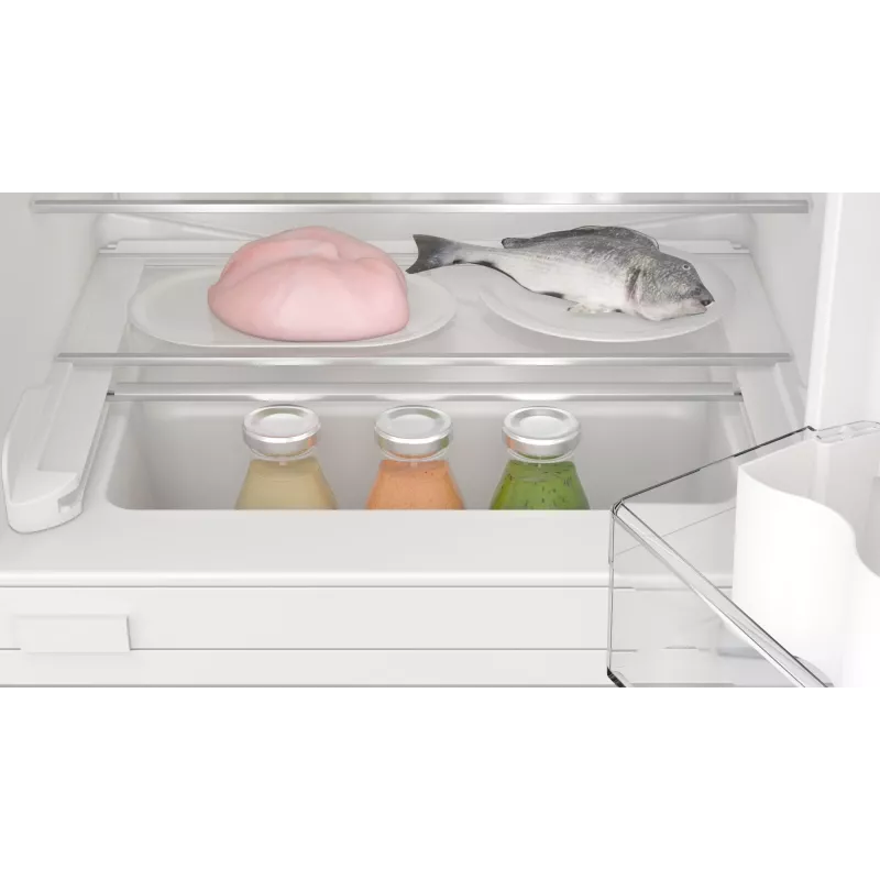 Bosch Serie 4 KUR21VFE0 jääkaappi kalusteeseen 134 L valkoinen