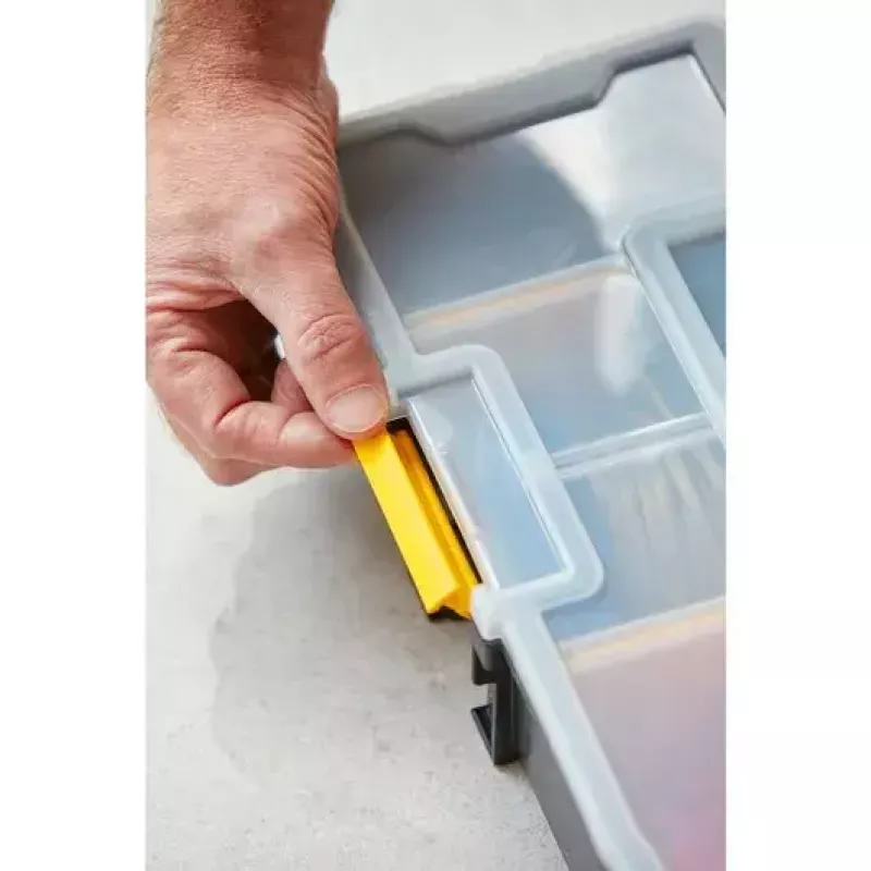 Pientarvikelaatikko Stanley CUBIX Sort Master Organizer