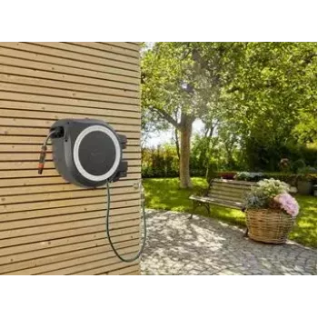 Seinään kiinnitettävä letkukela Gardena RollUp L