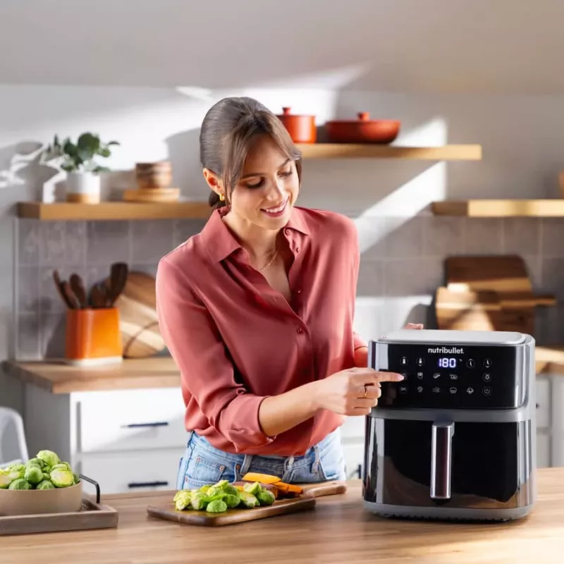 NutriBullet CrispLite Vision Single 8 L pöytämalli 2000 W kiertoilmakypsennin musta
