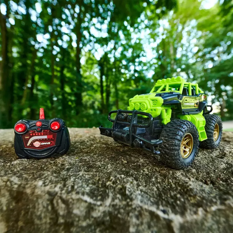 Radio-ohjattava krokotiililelu Simba-Dickie Croc Commander mittakaavassa 1:18