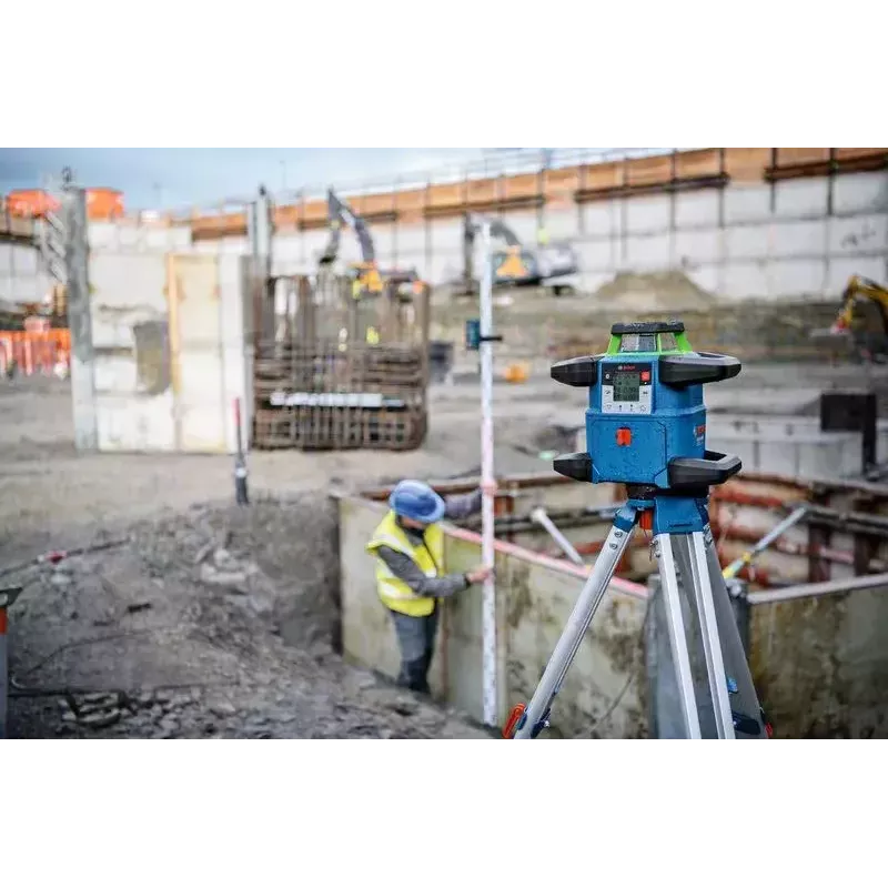 Bosch GRL 650 CHVG Professional akkukäyttöinen pyörivä laser, 70 m, vihreä laser, 18 V, ProCORE18V 4,0 Ah akulla, pidikkeellä ja kotelolla, sininen