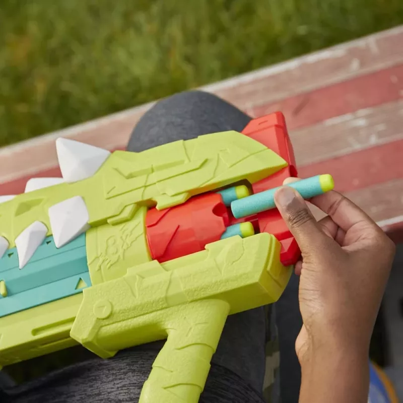 Nerf DinoSquad Armorstrike, leluase, 8 vuotta, 99 vuotta, dinosaurus, 1 kg