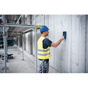 Bosch Wallscanner D-tect 200 C Professional digitaalinen monidetektori paino 700 g