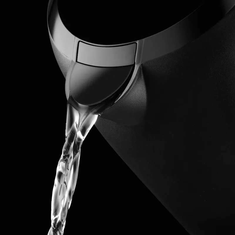 Krups BW2448 vedenkeitin 1,6 L musta