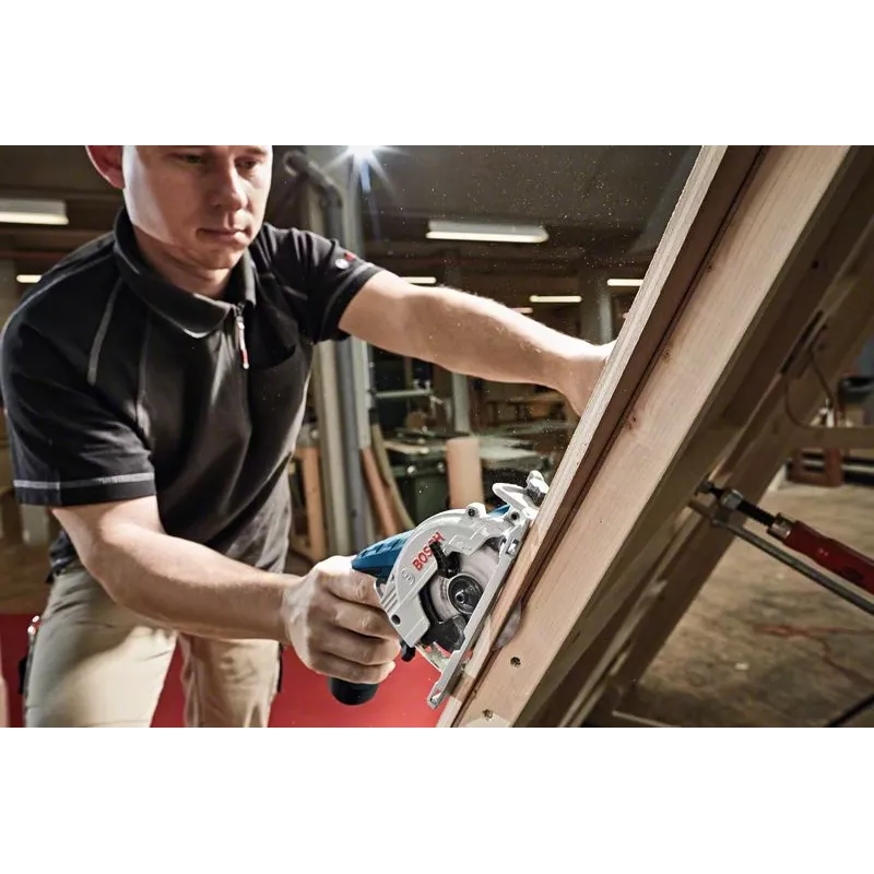 Bosch GKS 12V-26 Professional 06016A1001 akkukäyttöinen pyörösaha, 12 V, 85 mm terä, ilman akkua ja laturia, sininen/musta