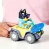 Moose Toys Bluey S9 figuuri & ajoneuvosetti rantakvad Bandit