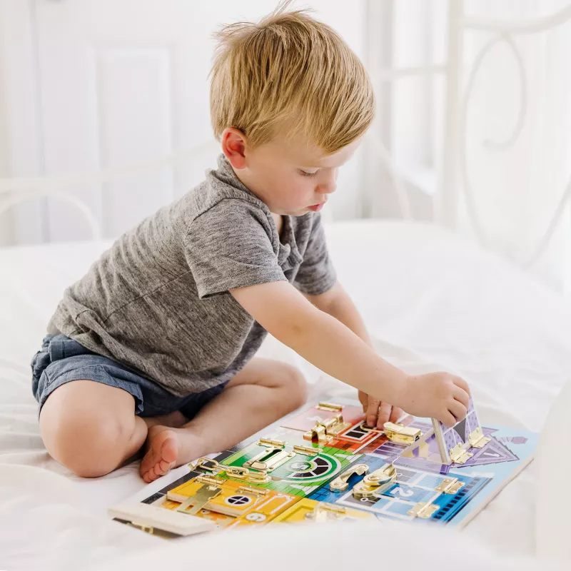 Melissa & Doug MDT MSK Latches Board Display GML, 3 v, puu, monivärinen