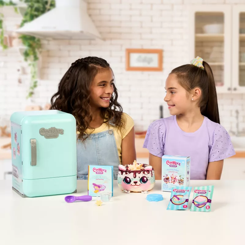 Moose Toys Cookeez Makery Freezy Cakez, poika/tyttö, 5 vuotta, äänellä