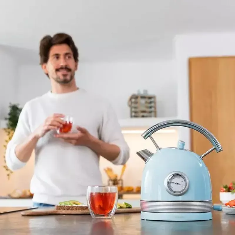 Sähköinen vedenkeitin Cecotec 1,8 l 2200 W vaaleansininen