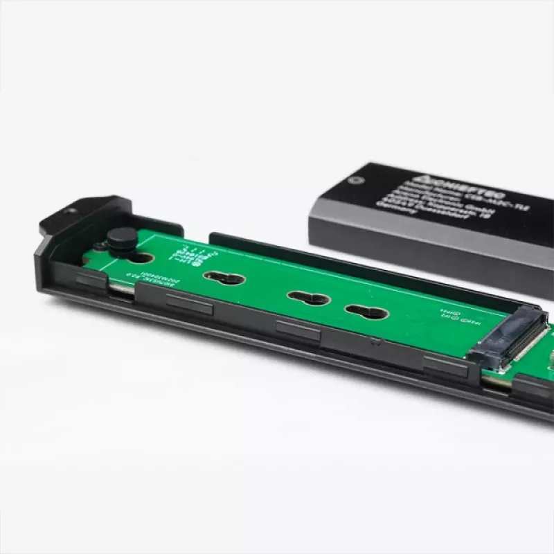 Chieftec CEB-M2C-TLE - muistikotelo - M.2 - M.2 NVMe Card - USB 3.2 (Gen 2)